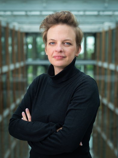 Dr B.C.N. Müller (Barbara)
