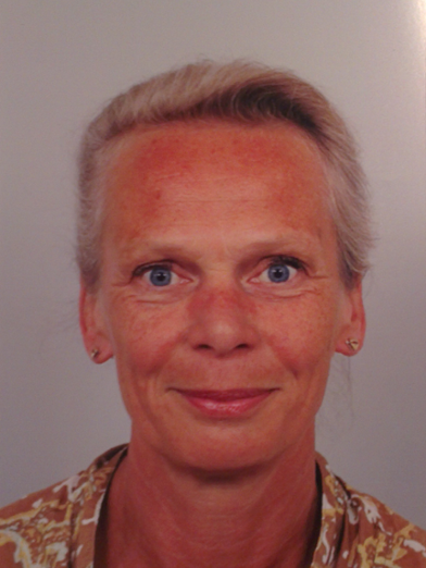 Dr N.H.J. Oostdijk (Nelleke)