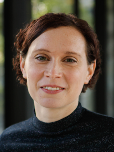 Dr J.K.M. Berns (Janine)