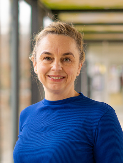 Dr L. Hogeweg (Lotte)