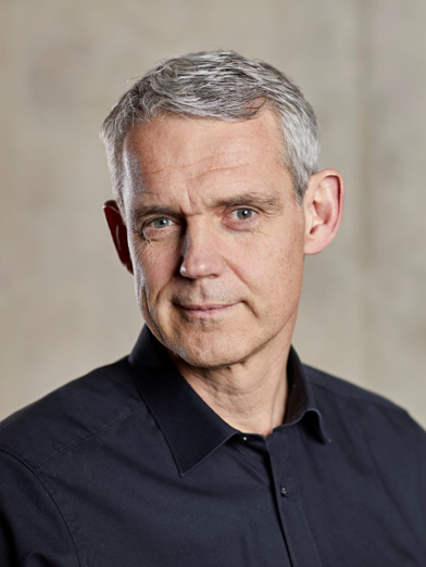 Prof. H.D.E. Falcke (Heino)