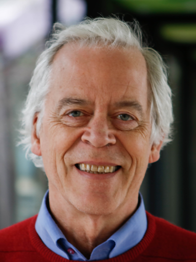 Prof. L. Spruit (Leen)
