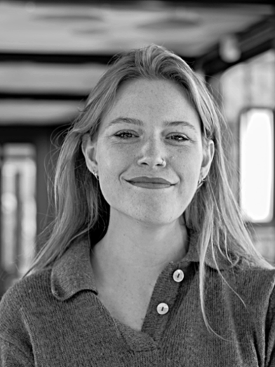 R.J.P. Versmissen (Rosalie)