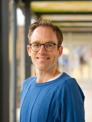 dr. T. Houwen (Tim)