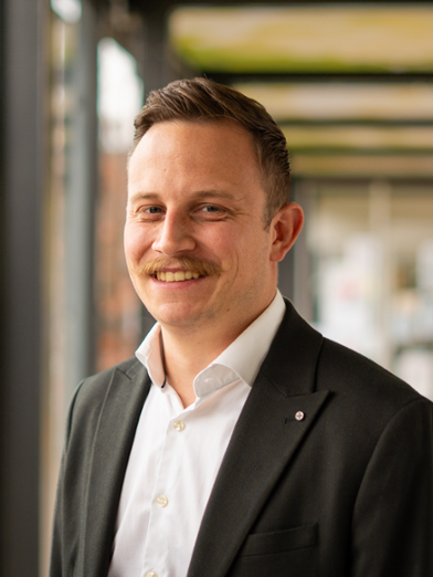 Dr L.J. Bulten (Luc) MA