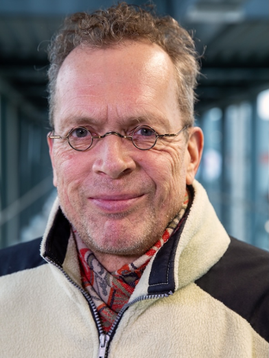 Dr V.J.C. Hunink (Vincent)