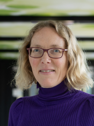 Prof. M. Oele (Marjolein)