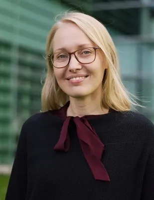 Dr. Monika Mościbrodzka