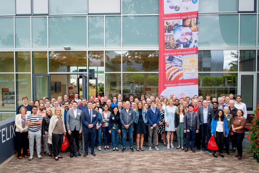 Gathering of the HFML-FELIX user meeting 2019