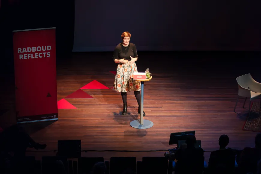 Nina de Boer at Seeing with Your Brain. We All Have Our Own Reality