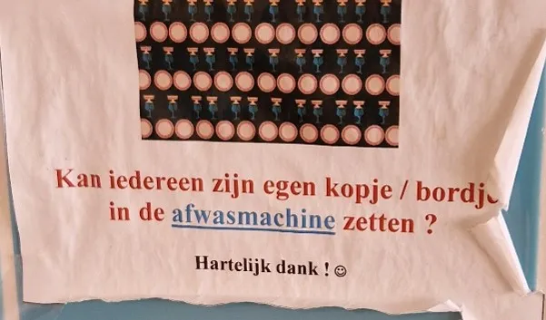 Briefje in de kantine: afwasmachine