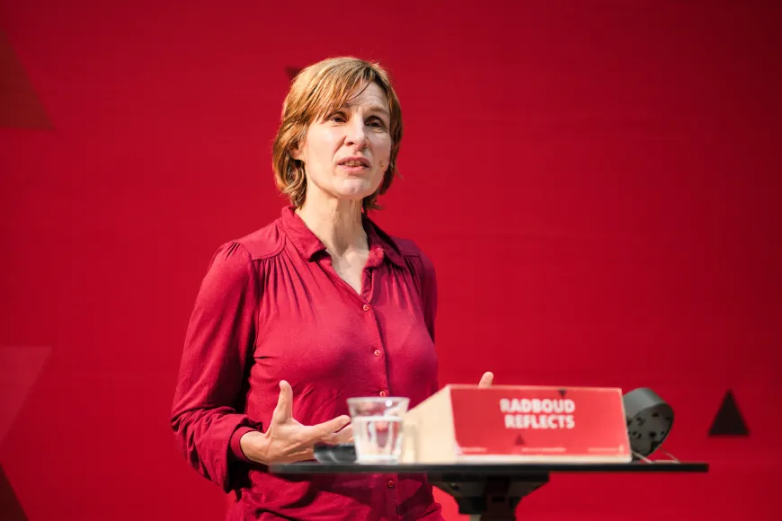 Marjan Slob bij De filosofie van eenzaamheid 