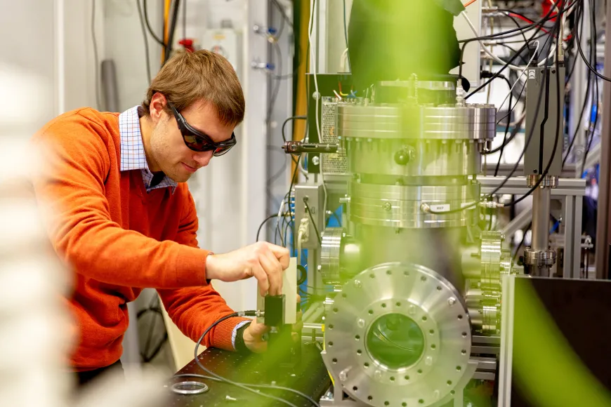 In the lab of Spectroscopy of Cold Molecules 