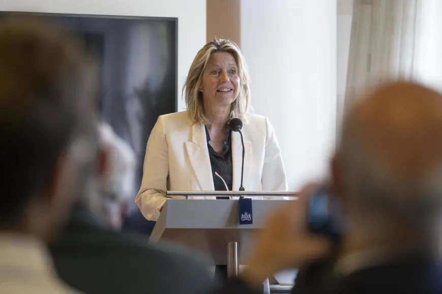 Demissionair minister van Defensie en eerste vrouwelijke SG van het ministerie van Algemene Zaken Kajsa Ollongren