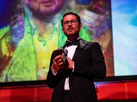 Parweez Koehestanie Alumnus of the Year 2022 photo Wouter Doeven for Radboud University