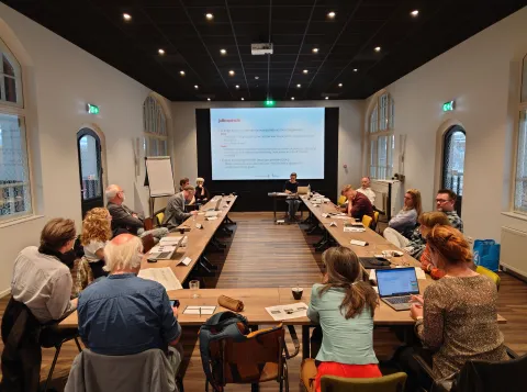 On the Move: Transition towards Sustainable Mobility