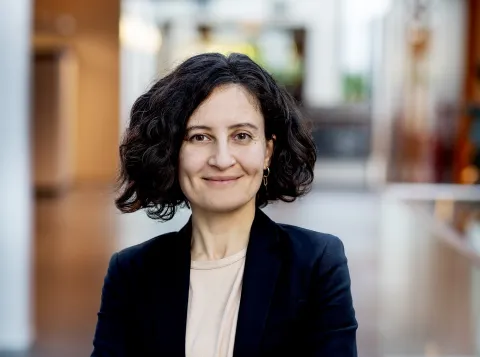 Portret Sibel Eker