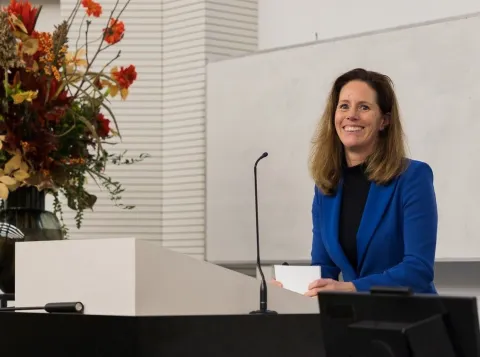 Claartje Bulten bij het Van der Heijden Congres