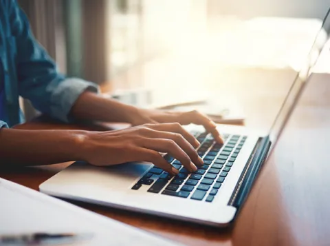 Introduction to R and Rstudio