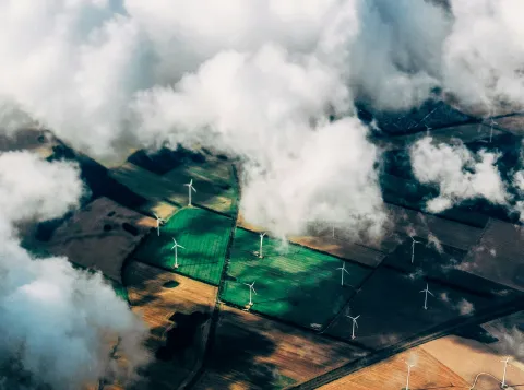Windmolens gezien van bovenaf