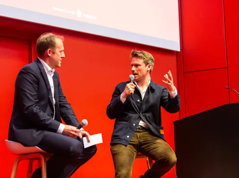 Kees Verhoeven en Sander Schimmelpenninck tijdens het symposium The Future of the Mind