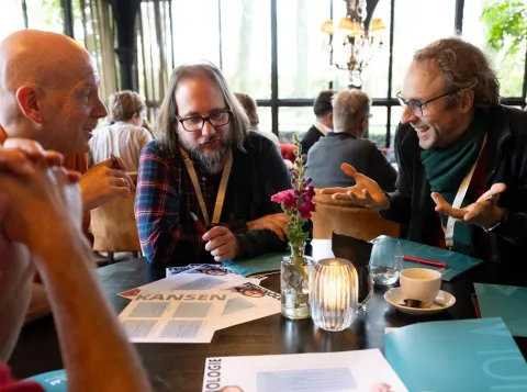 Johan Jeuring en Serge Thill in gesprek over de technologie van AI in onderwijs op het NOLAI Event
