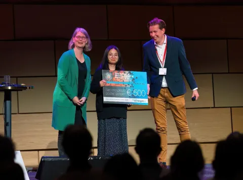 Zhiyu Zhu poster prize