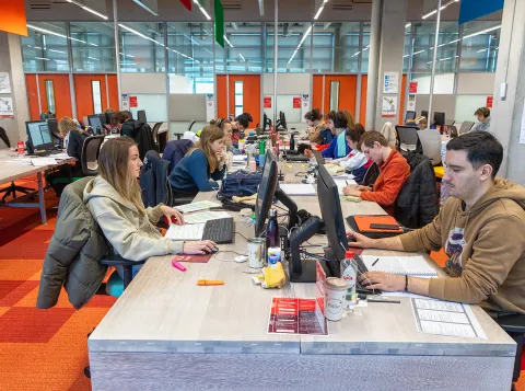 Students working in the Library of Science