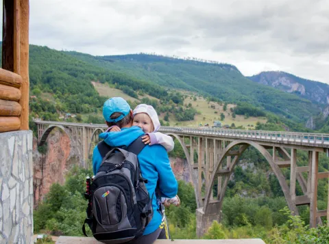 'Don’t believe every parenting book'