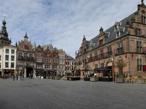 ‘We are the oldest city of the Netherlands – and we should show it’