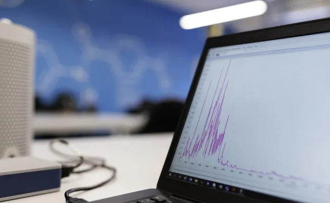 Graphs on a screen