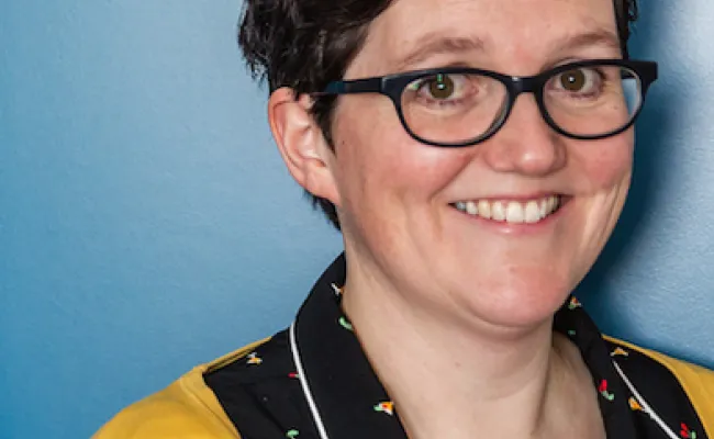 Portretfoto Sharon Unsworth
