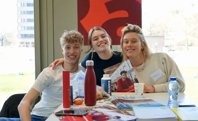 Studenten op de Bachelor Open Dag 2021