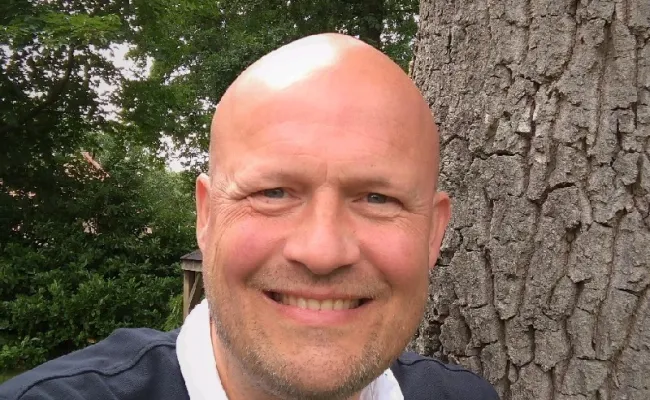 Portretfoto docent Frank Hartmann