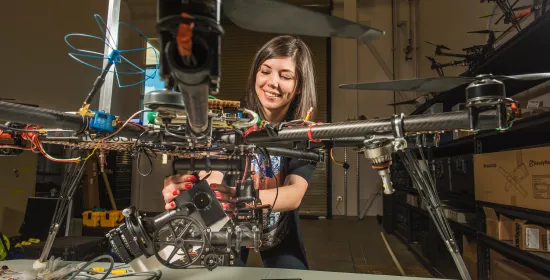 Researcher builds robot
