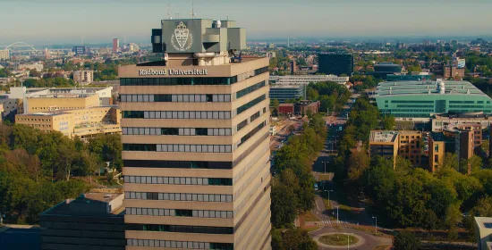 Droneshot Radboud Universiteit campus