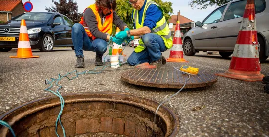 Een meting van medicijnresten in het Nijmeegse riool in 2019. 