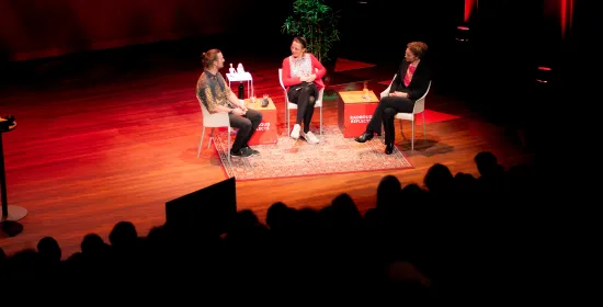 Nik Linders, Liesbeth Jansen en Marloes Hülsken - Foto Ramon Tjan