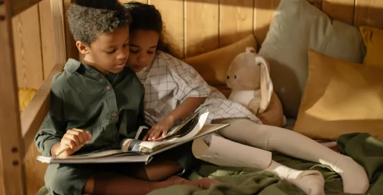 reading children