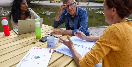 Personen in gesprek