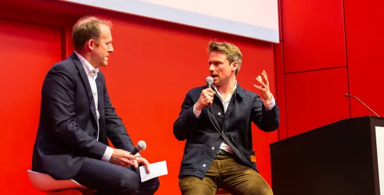 Kees Verhoeven en Sander Schimmelpenninck tijdens het symposium The Future of the Mind