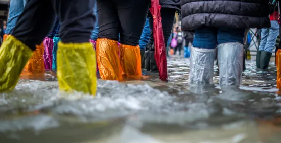 Folklore en recht tegen rampspoed