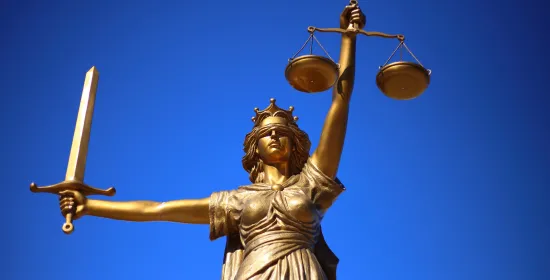 Vrouwelijke rechters in de meerderheid: geslaagde emancipatie?