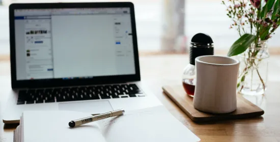 ‘Op zaterdagochtend schrijf ik drie columns na elkaar’
