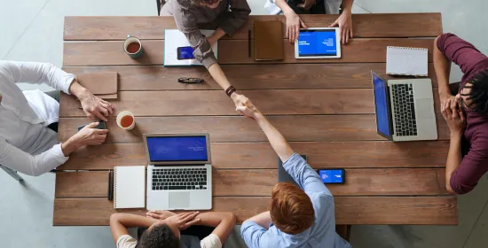 'Zet ChatGPT in om innovatie binnen organisaties te stimuleren'
