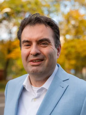Portretfoto van Iwan Holleman