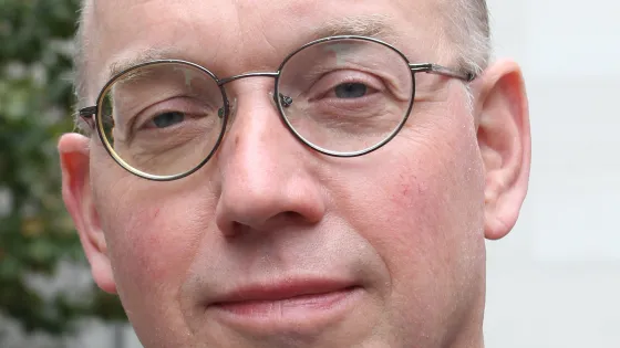 Prof. Elias Vlieg